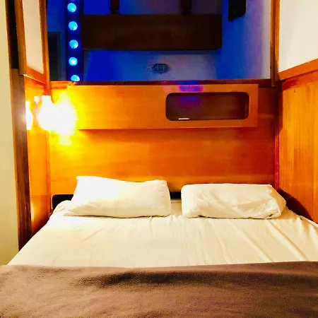 Port Les Palmiers Apartment Hyeres