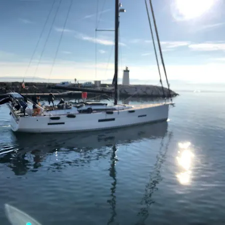 Port Les Palmiers * Hyeres