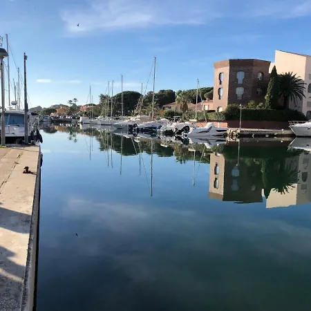 Port Les Palmiers *