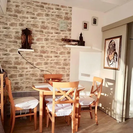 Port Les Palmiers Apartment